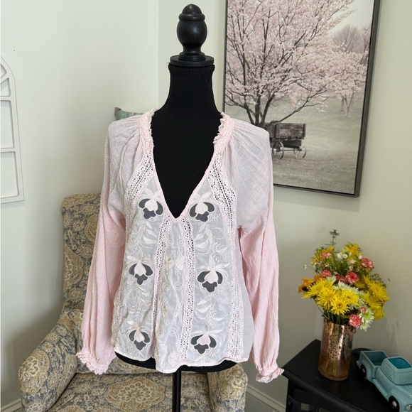 Free People Tops - Free People Pink Ruffled Long Sleeve Blouse